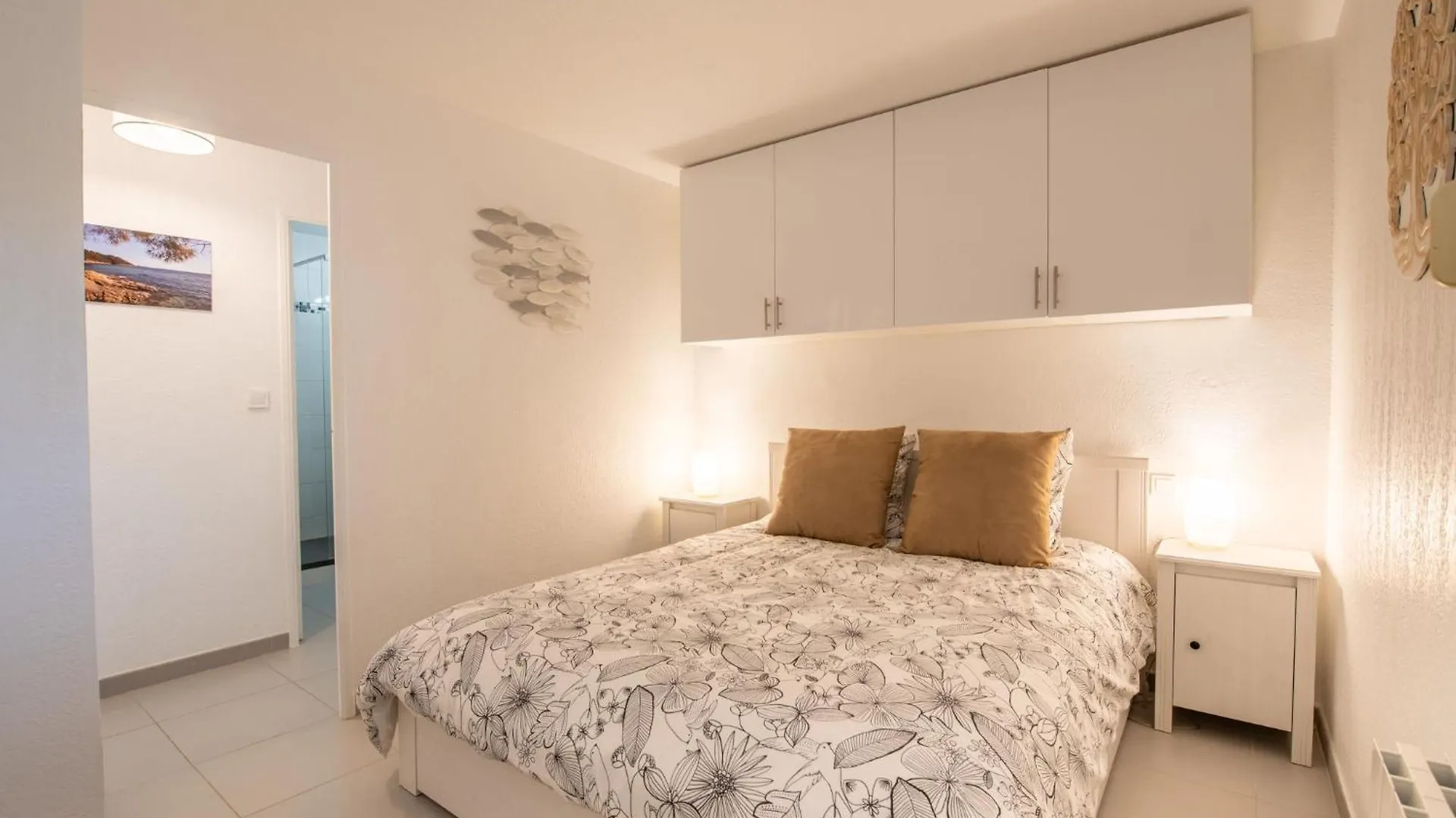 Apartment Jardin De La Fontaine-3 By Interhome Cavalaire-sur-Mer Frankrig